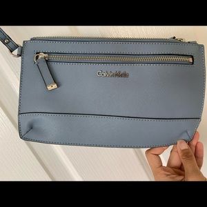 Super cute Calvin Klein purse/cardholder